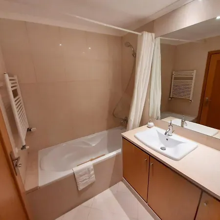 3 Quartos Garagem Piscina Gandarinha Apartamento