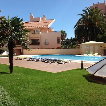 3 Quartos Garagem Piscina Gandarinha Apartamento *